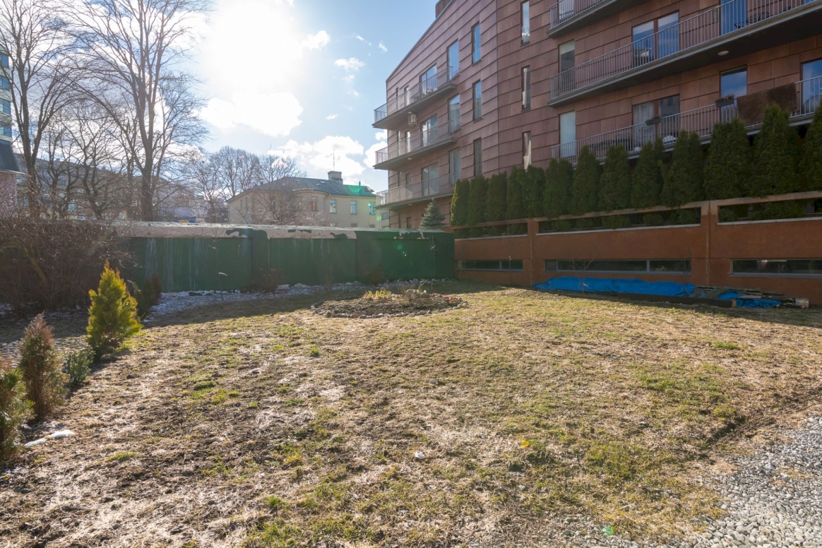 Tallinn, Kesklinna linnaosa, Tatari 32