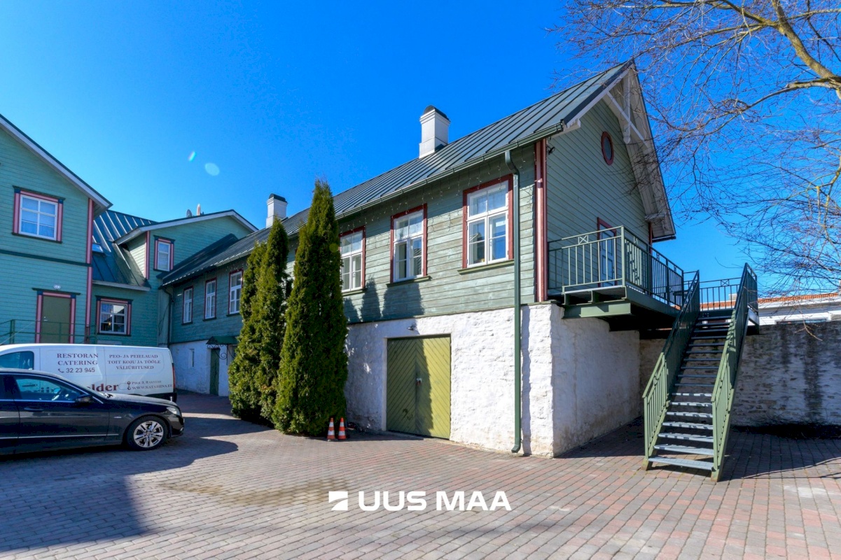 Rakvere linn, Pikk 3