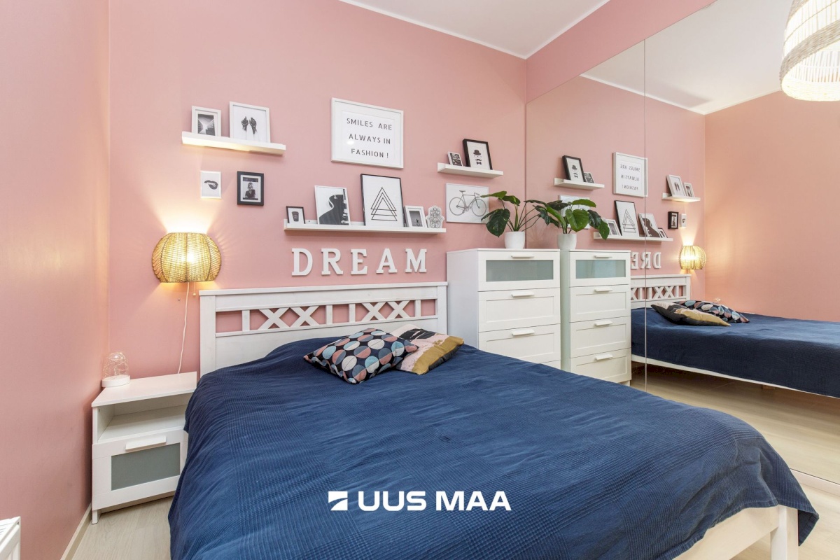 Tallinn, Põhja-Tallinna linnaosa, Kalamaja, Vana-Kalamaja 11