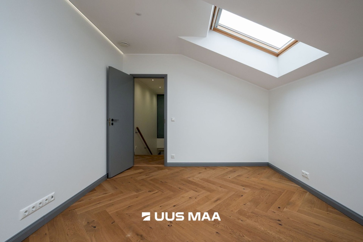 Tartu linn, Tartu linn, Kesklinn, Pargi 10/4