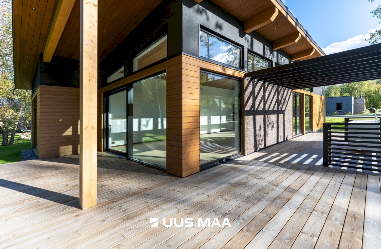 Jõelähtme vald, Manniva küla, Kivikirve tee 7