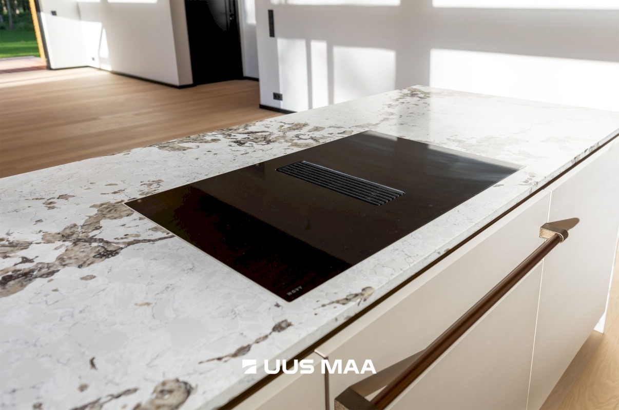 Jõelähtme vald, Manniva küla, Kivikirve tee 7