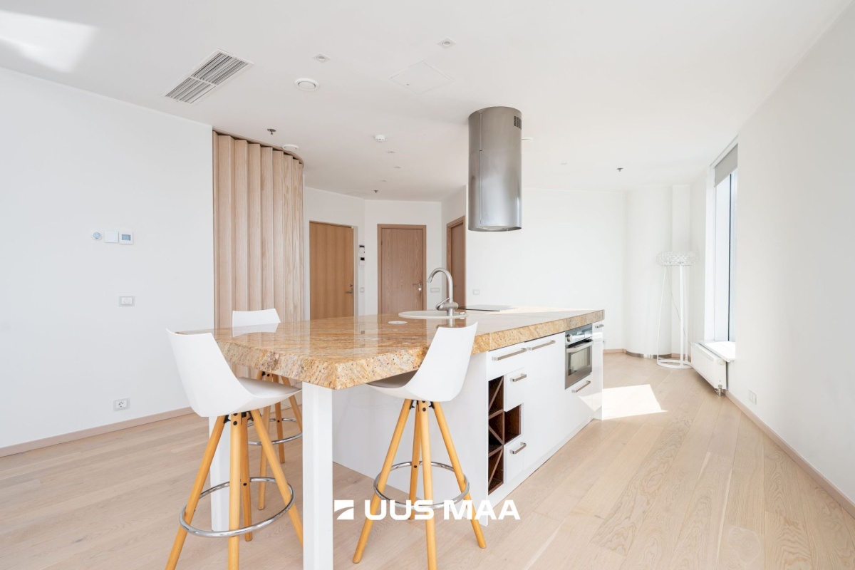 Tallinn, Kesklinna linnaosa, Südalinn, Tornimäe 7