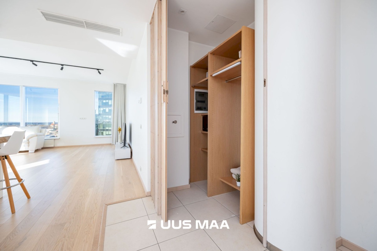 Tallinn, Kesklinna linnaosa, Südalinn, Tornimäe 7