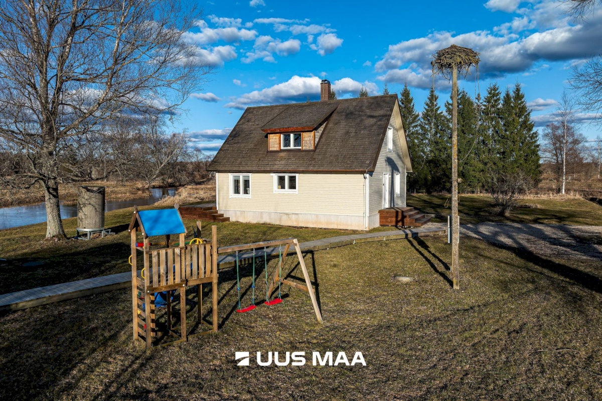 Põhja-Sakala vald, Tipu küla, Tammearu