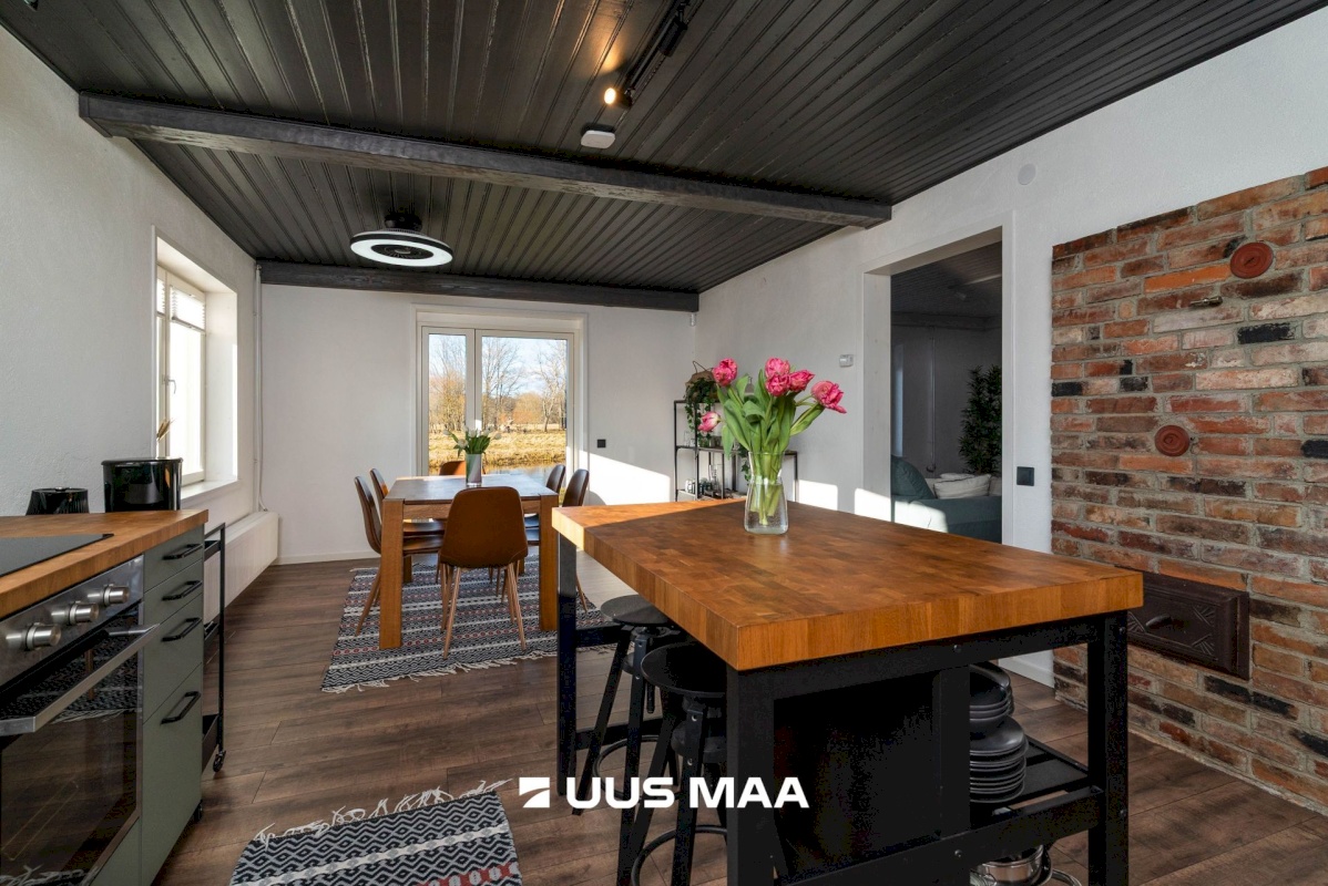 Põhja-Sakala vald, Tipu küla, Tammearu