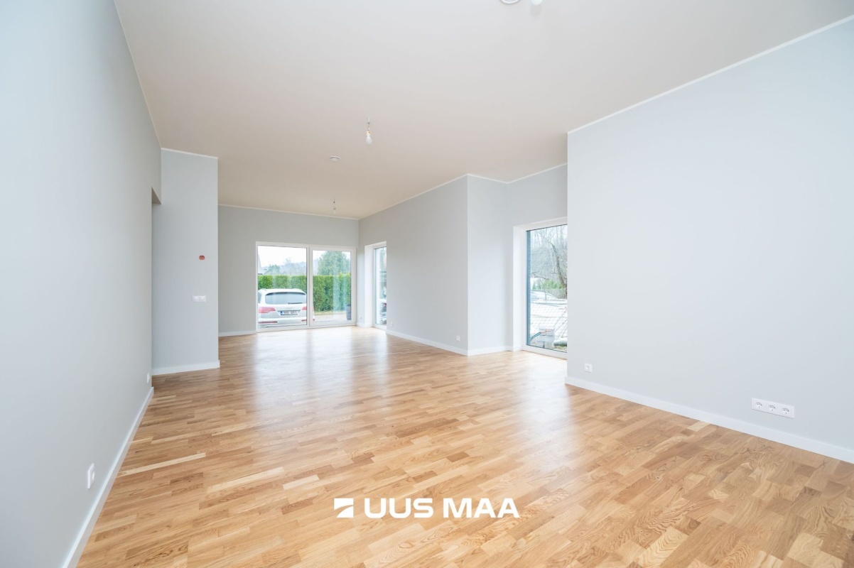 Harku vald, Suurupi küla, Muraste,  Siniõie tee 5