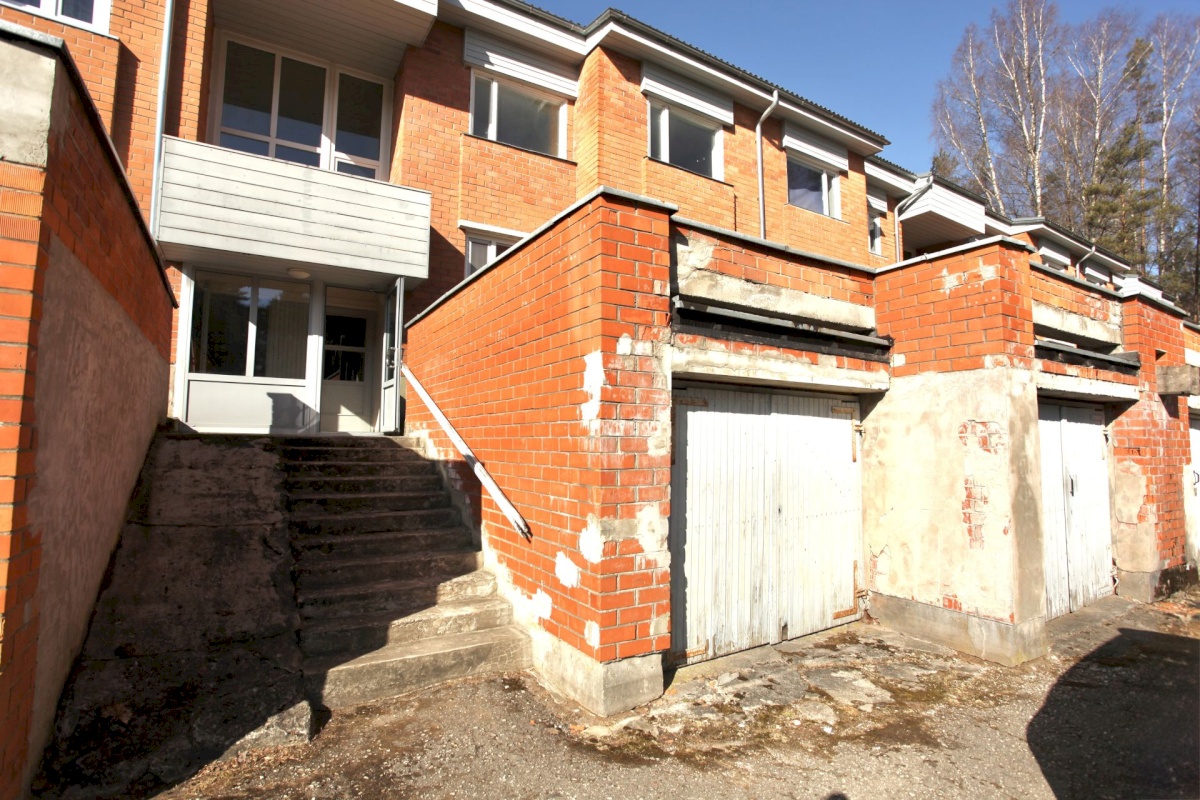 Saarde vald, Kilingi-Nõmme linn, Lavi tee 4