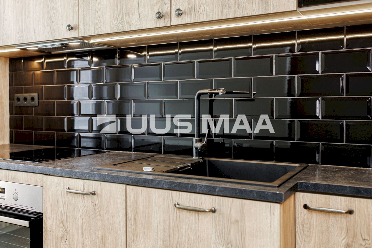 Tallinn, Kesklinna linnaosa, J. Vilmsi tn 45