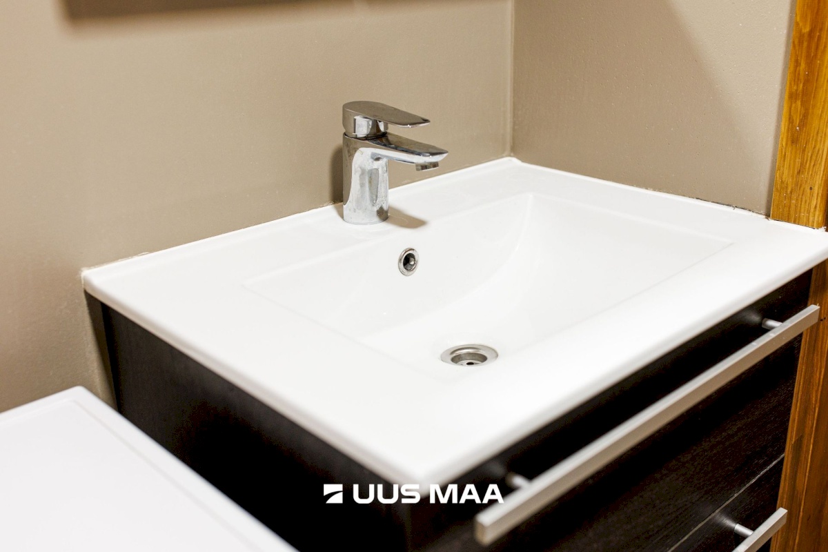 Tallinn, Kesklinna linnaosa, J. Vilmsi tn 45