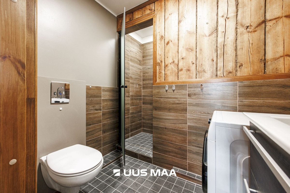 Tallinn, Kesklinna linnaosa, J. Vilmsi tn 45