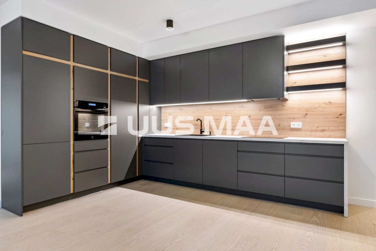 Tallinn, Kristiine linnaosa, Sõjakooli 14