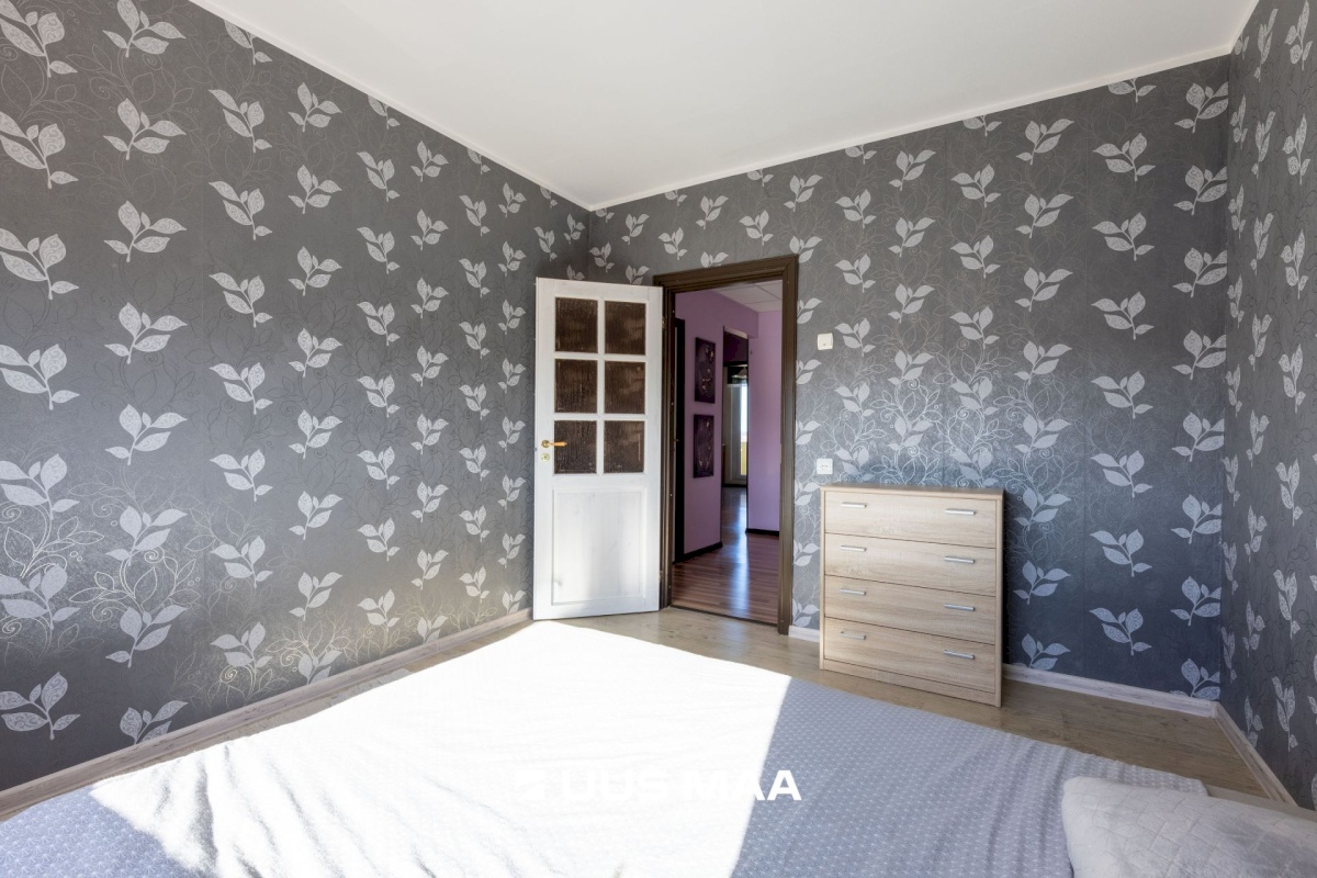 Kadrina vald, Kadrina alevik, Kalevipoja 8