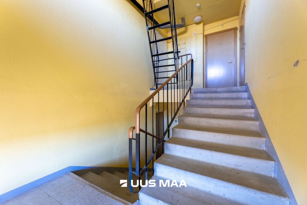 Kadrina vald, Kadrina alevik, Kalevipoja 8