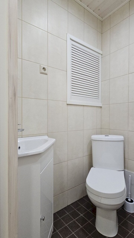 Jõhvi vald, Jõhvi linn, Narva mnt 25