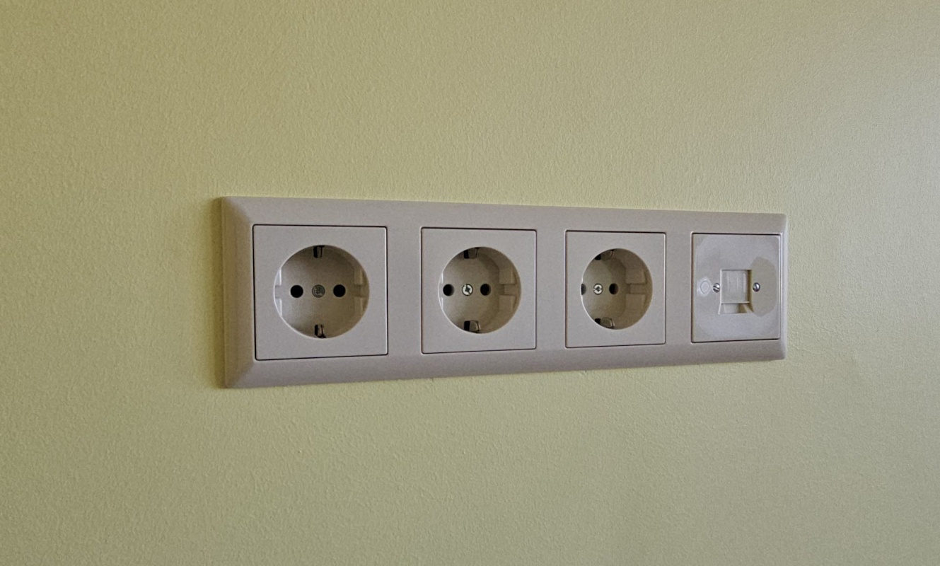 Jõhvi vald, Jõhvi linn, Narva mnt 25