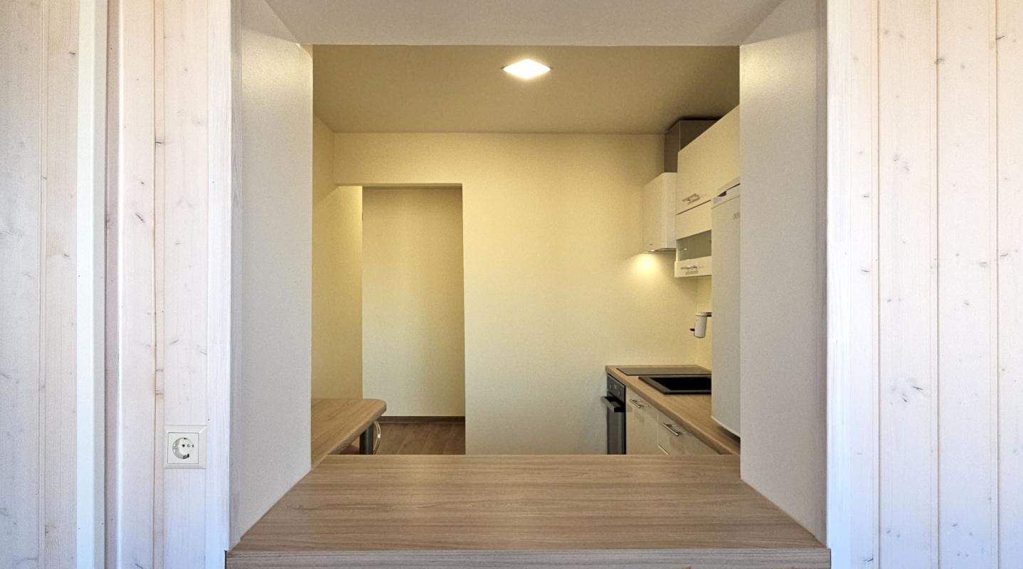 Jõhvi vald, Jõhvi linn, Narva mnt 25