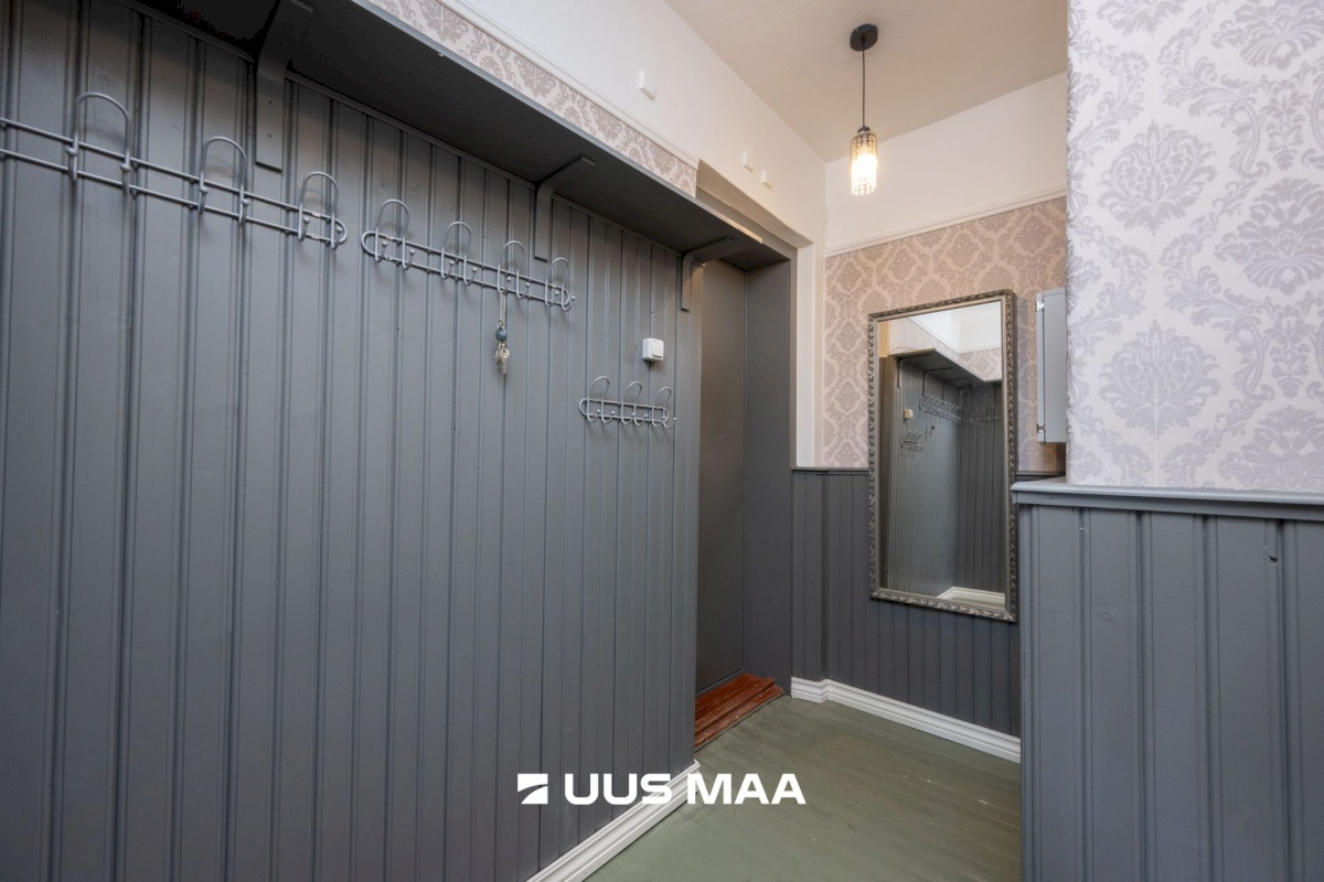 Anija vald, Kehra linn, Sõpruse väljak 7