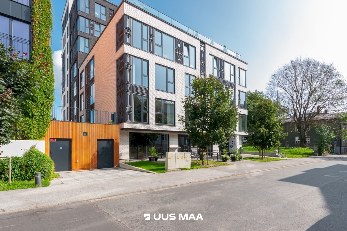 Tallinn, Kesklinna linnaosa, Toom-Kuninga tn 21