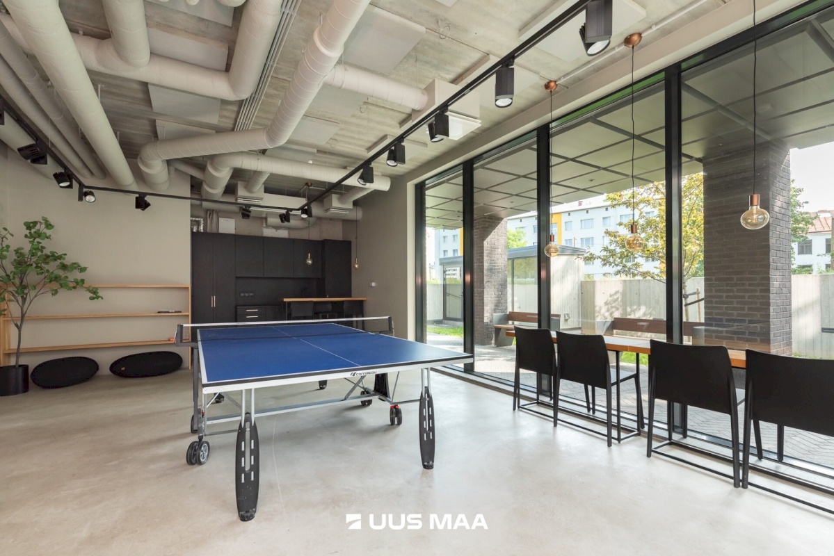 Tallinn, Kesklinna linnaosa, Toom-Kuninga tn 21