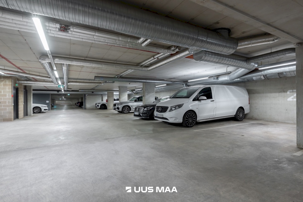 Tallinn, Kesklinna linnaosa, Toom-Kuninga tn 21