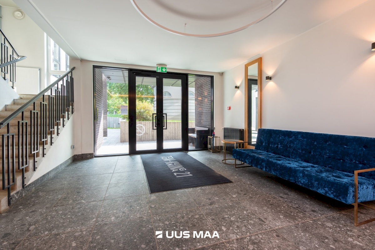 Tallinn, Kesklinna linnaosa, Toom-Kuninga tn 21