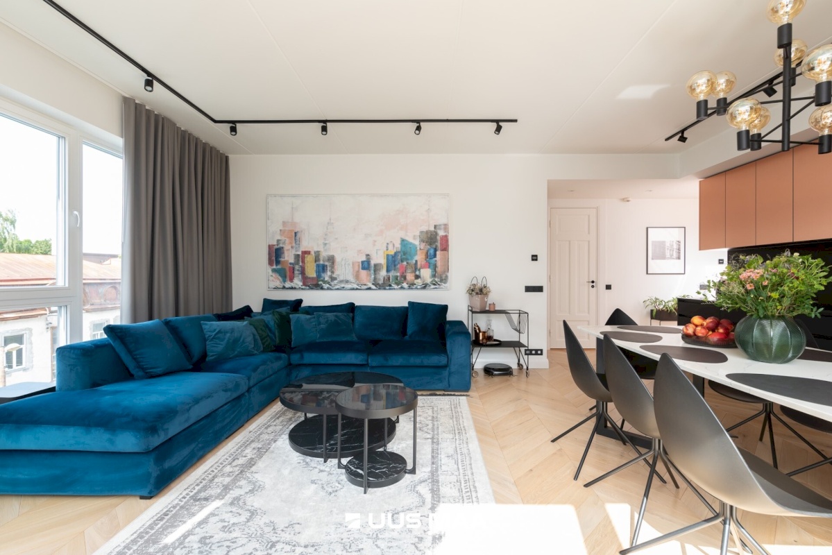 Tallinn, Kesklinna linnaosa, Toom-Kuninga tn 21