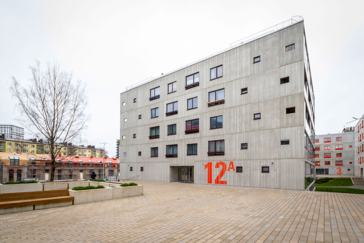 Tallinn, Kristiine linnaosa, Tondi, Sõjakooli 12a