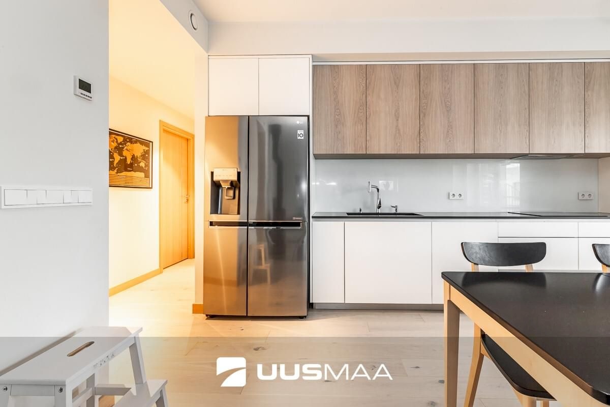 Tallinn, Kristiine linnaosa, Tondi, Sõjakooli 12a