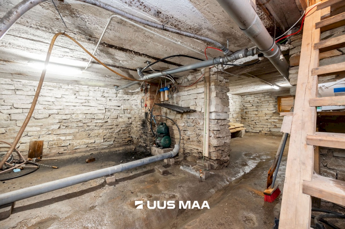 Rapla vald, Rapla linn, Karja 1