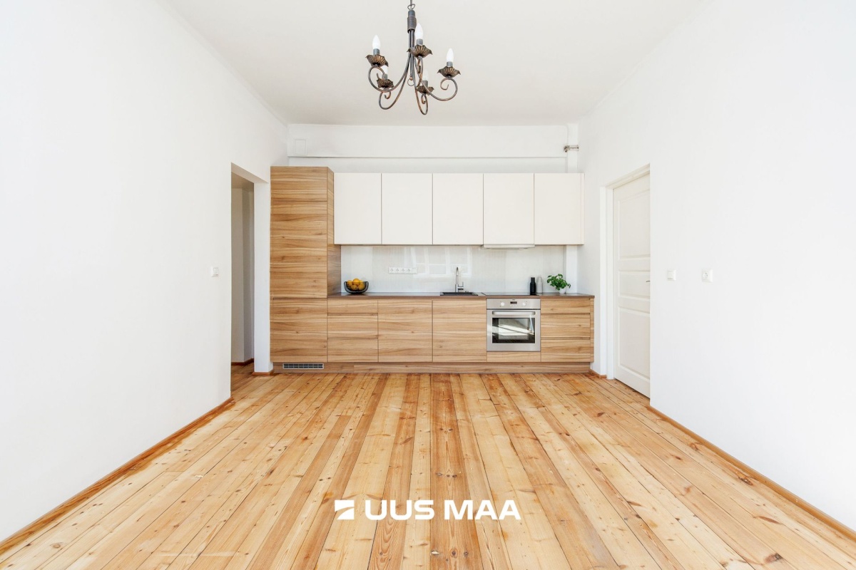 Tallinn, Kesklinna linnaosa, Narva mnt 10