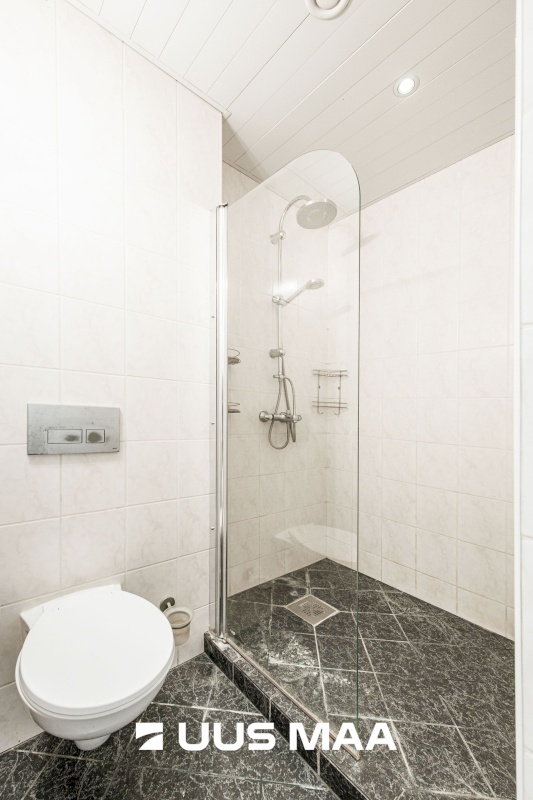 Tallinn, Kesklinna linnaosa, Narva mnt 10