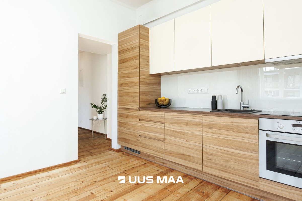 Tallinn, Kesklinna linnaosa, Narva mnt 10