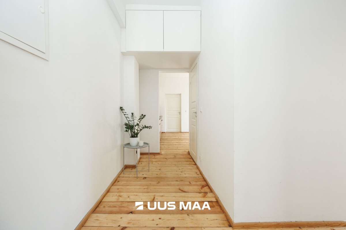 Tallinn, Kesklinna linnaosa, Narva mnt 10