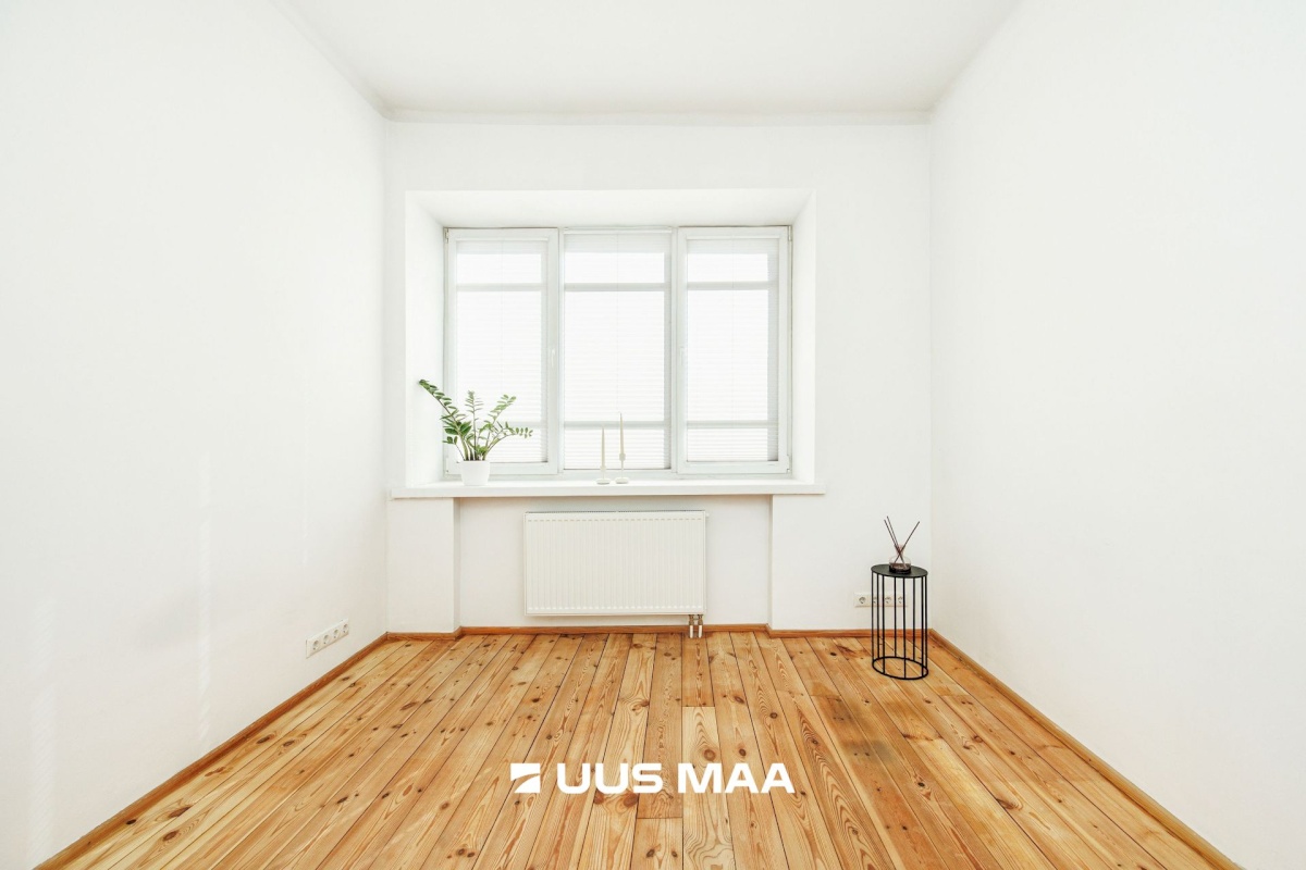 Tallinn, Kesklinna linnaosa, Narva mnt 10