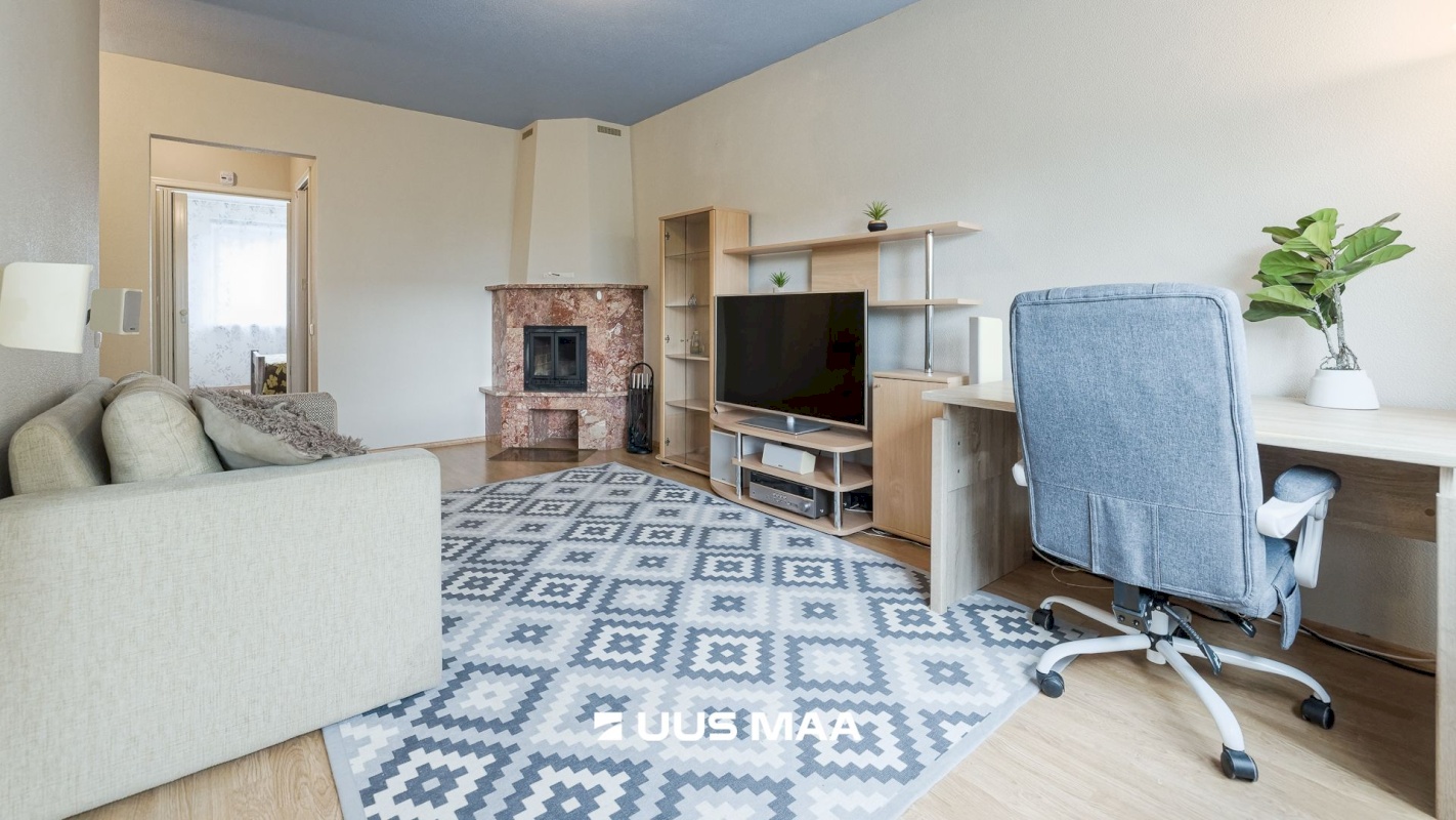 Tallinn, Mustamäe linnaosa, Mustamäe, Ehitajate tee 84