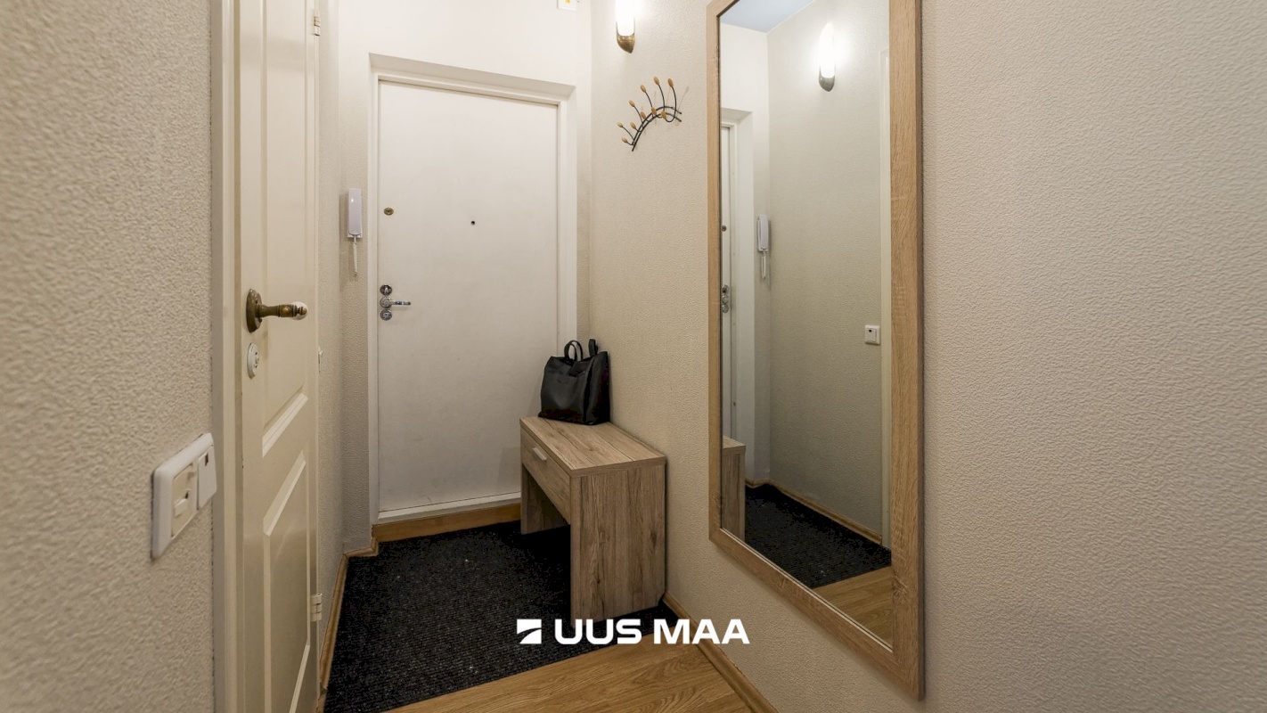 Tallinn, Mustamäe linnaosa, Mustamäe, Ehitajate tee 84