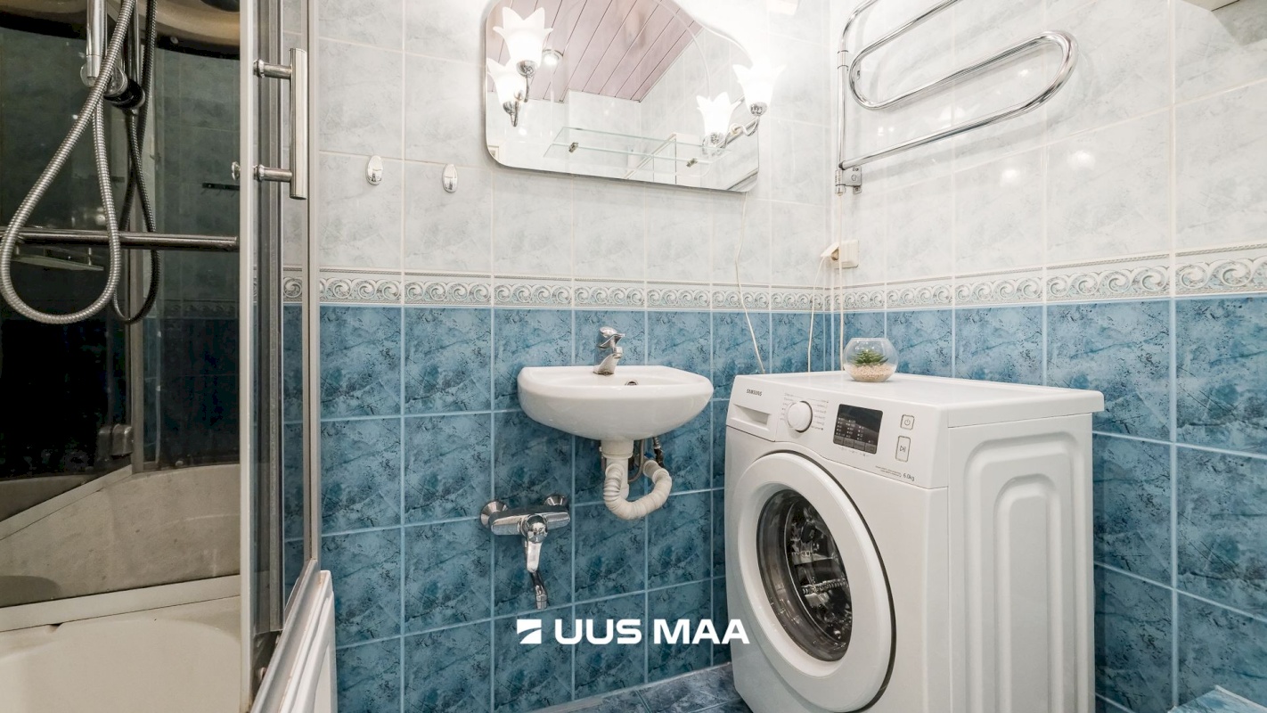 Tallinn, Mustamäe linnaosa, Mustamäe, Ehitajate tee 84