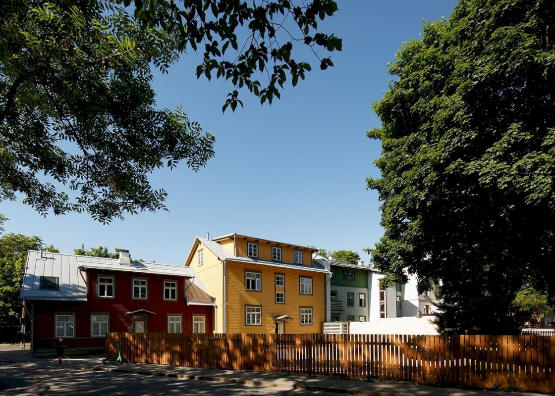 Tallinn, Kesklinna linnaosa, Uus Maailm, Luha 9