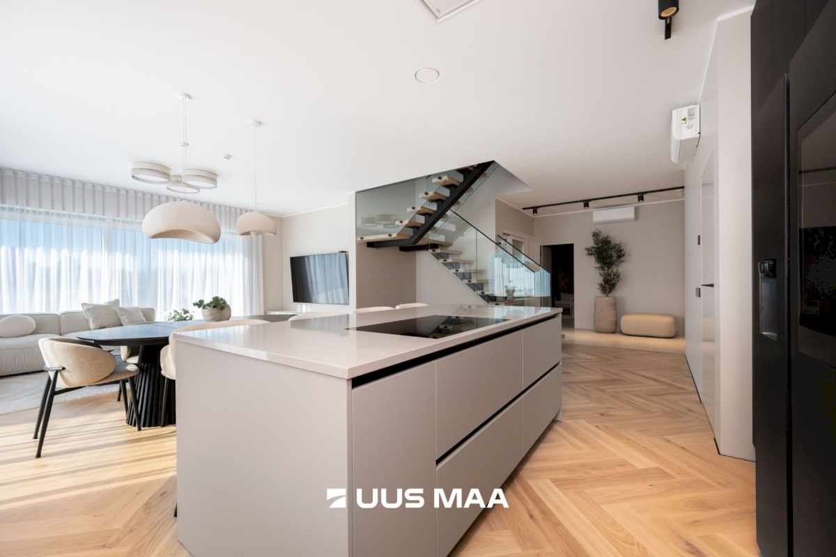 Rae vald, Järveküla, Hiiemäe põik 1