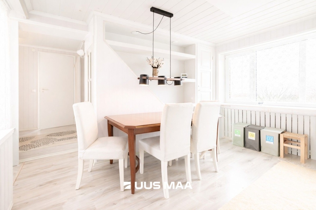 Saaremaa vald, Kuressaare linn, Nooruse 8