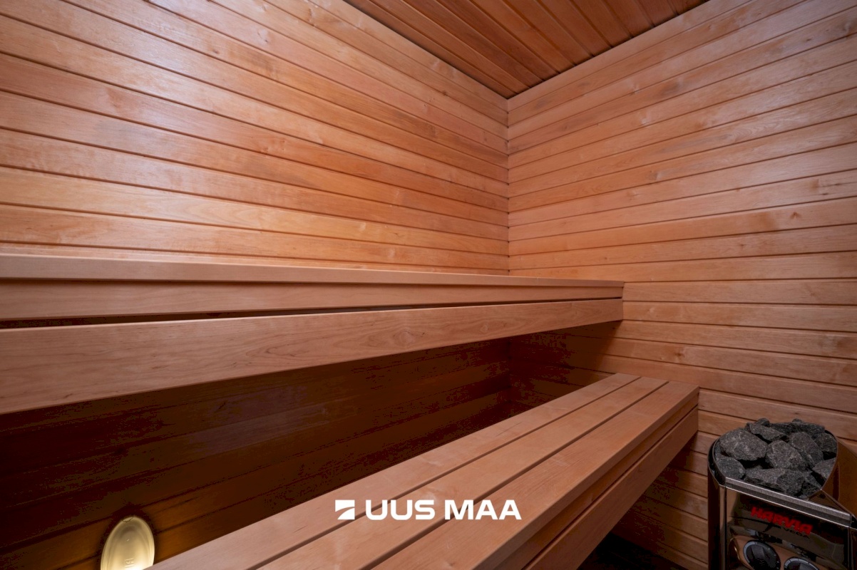 Anija vald, Kehra linn, C.R.Jakobsoni 1