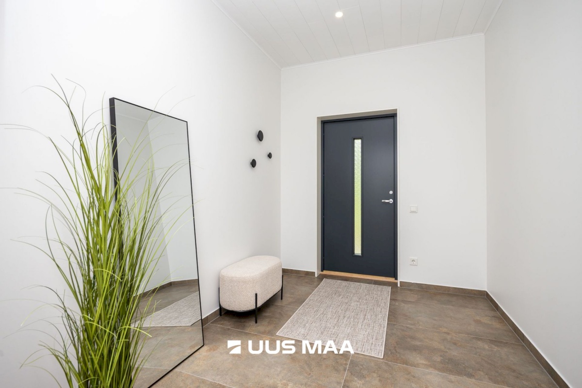 Anija vald, Kehra linn, C.R.Jakobsoni 1