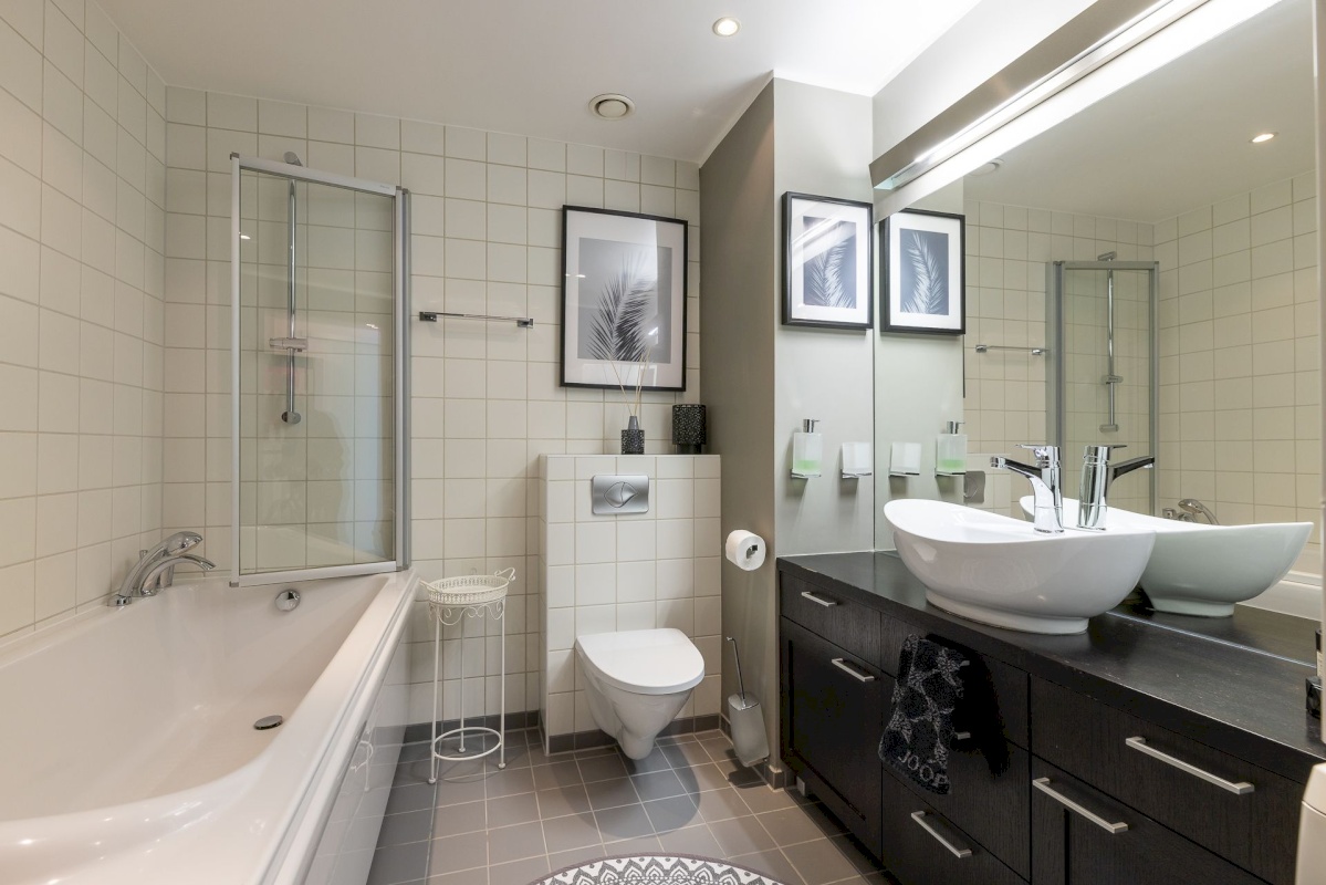 Tallinn, Kesklinna linnaosa, Liivalaia 21