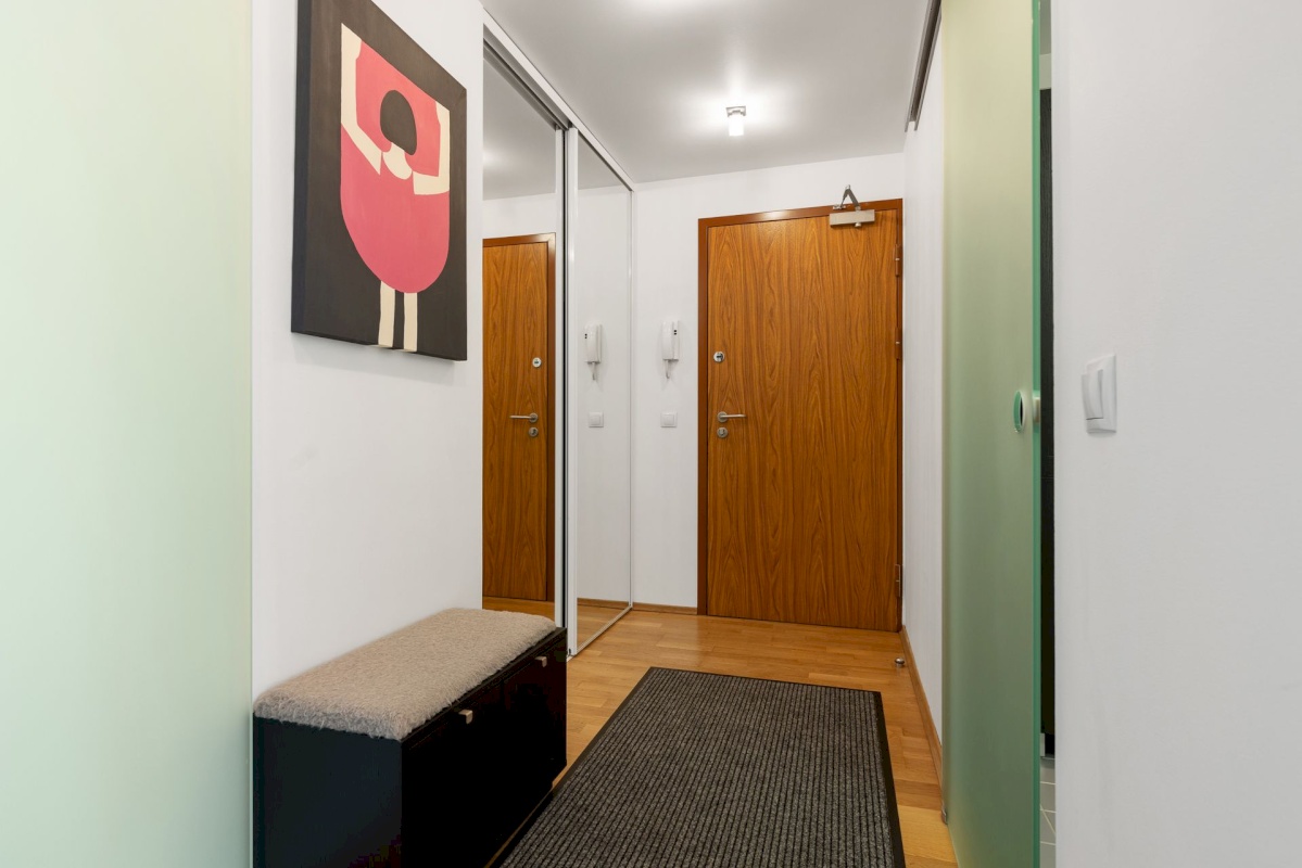 Tallinn, Kesklinna linnaosa, Liivalaia 21