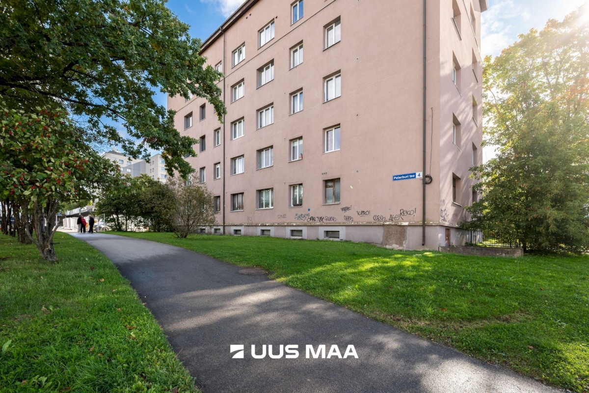 Tallinn, Lasnamäe linnaosa, Peterburi tee 4
