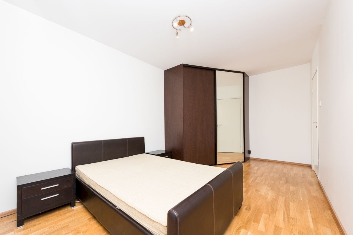 Tallinn, Mustamäe linnaosa, Siili, Siili 8