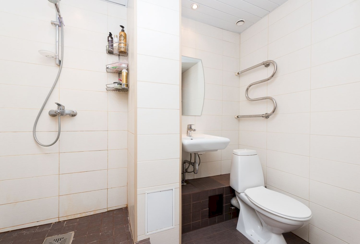 Tallinn, Mustamäe linnaosa, Siili, Siili 8