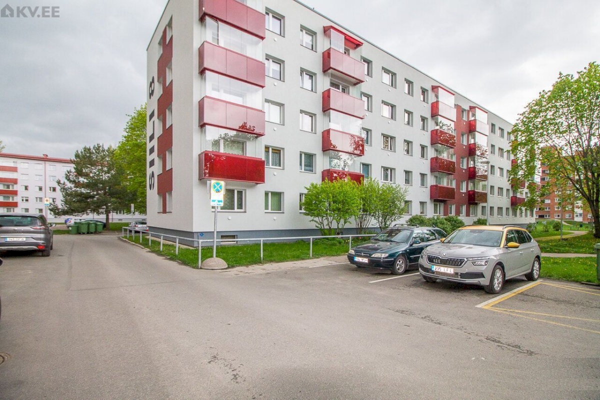 Tallinn, Mustamäe linnaosa, Siili, Siili 8