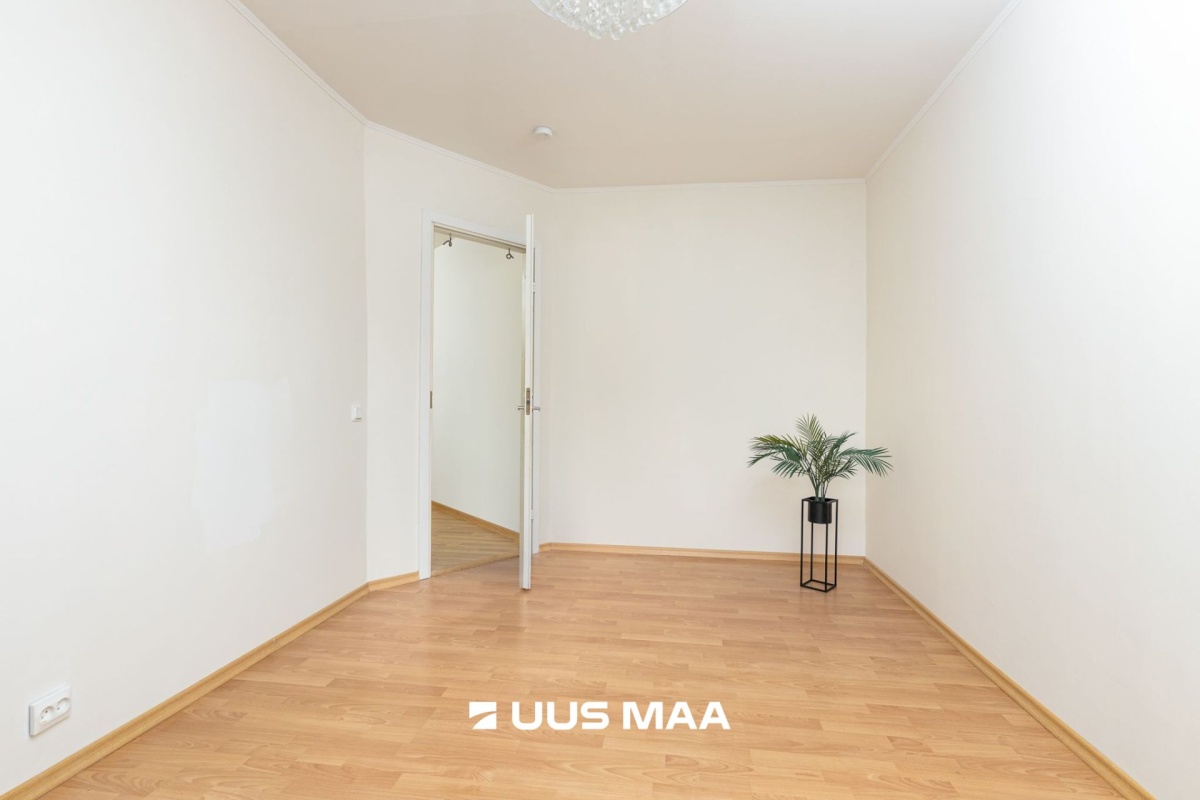 Saue vald, Laagri alevik, Avamaa 9